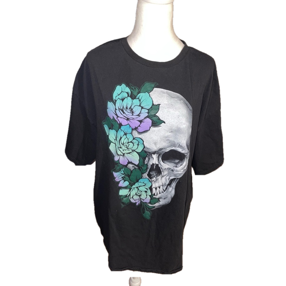 ODM Skull & Floral Graphic Tee 3x *make offers*